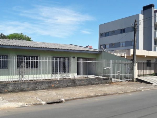 Casa com 3 quartos à venda, Trianon