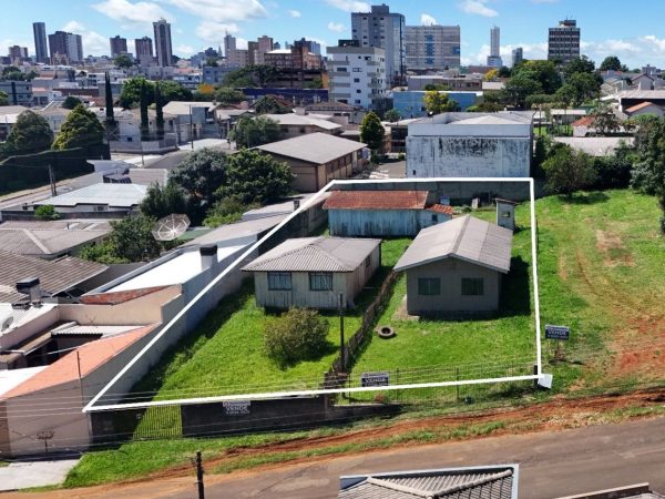 Terreno à venda, 1.056 m², Dos Estados