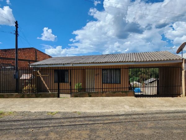 Casa com 2 quartos à venda, 102 m², Boqueirão