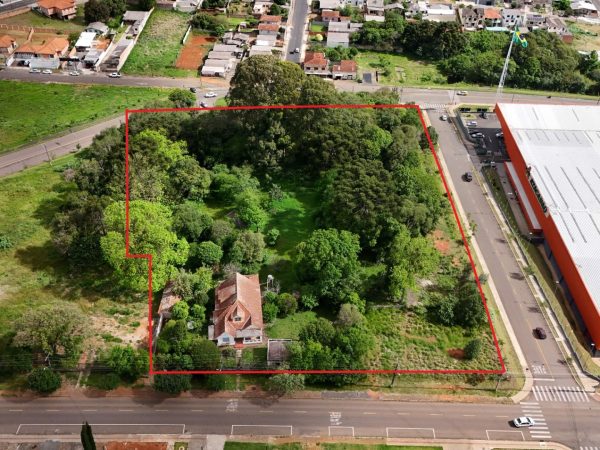 Terreno à venda, 12414 m², Dos Estados