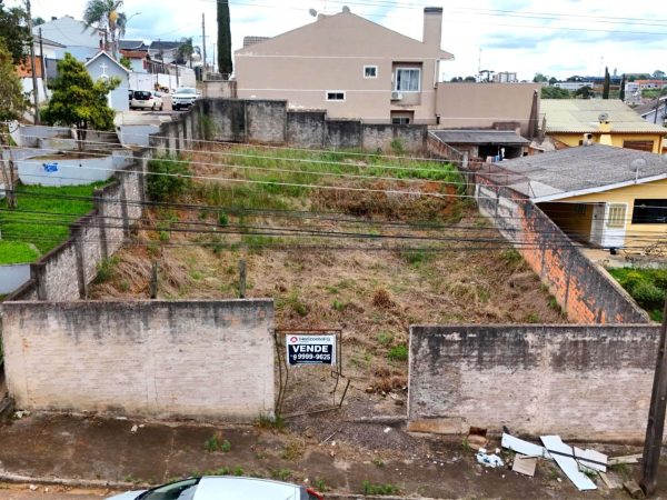 Terreno à venda, 437 m², Dos Estados