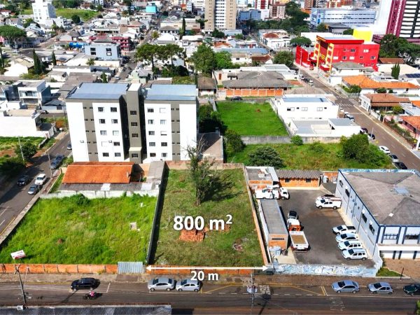 Terreno à venda 800m² Santana